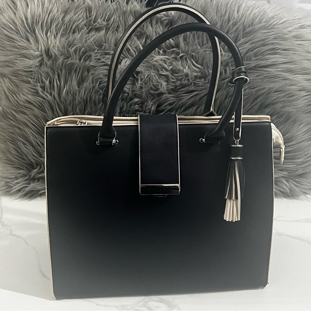 Nwt Orsay large dark navy shoulder bag
